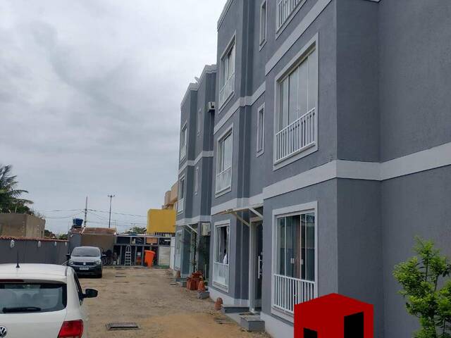 #102 - Apartamento para Venda em Rio das Ostras - RJ