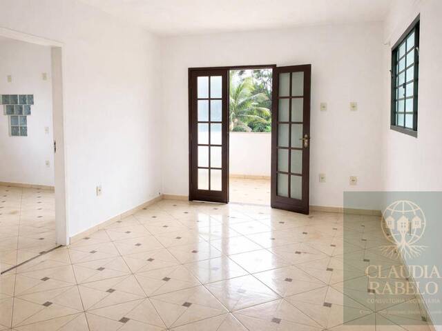 #168 - Apartamento para Venda em Rio das Ostras - RJ