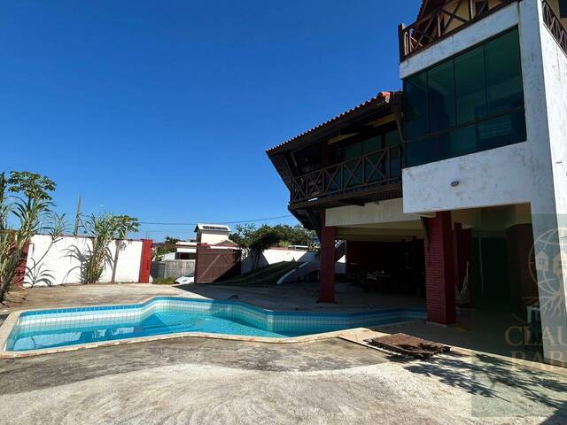 #27 - Casa para Venda em Rio das Ostras - RJ