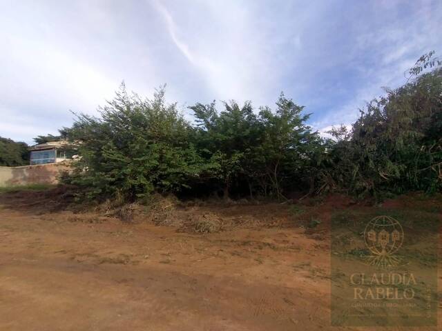 Área para Venda em Rio das Ostras - 3