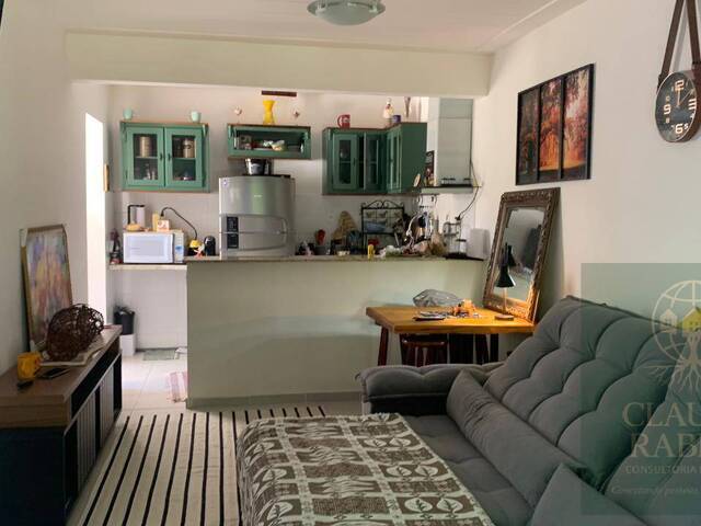 #199 - Apartamento para Venda em Rio das Ostras - RJ