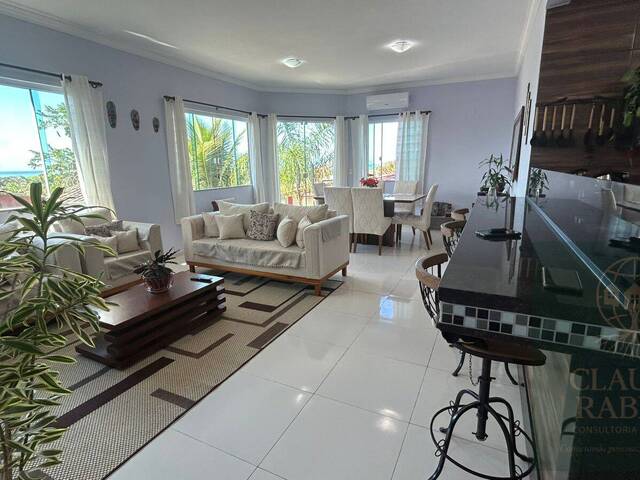 #206 - Casa para Venda em Rio das Ostras - RJ