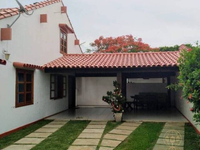 #216 - Casa para Venda em Rio das Ostras - RJ