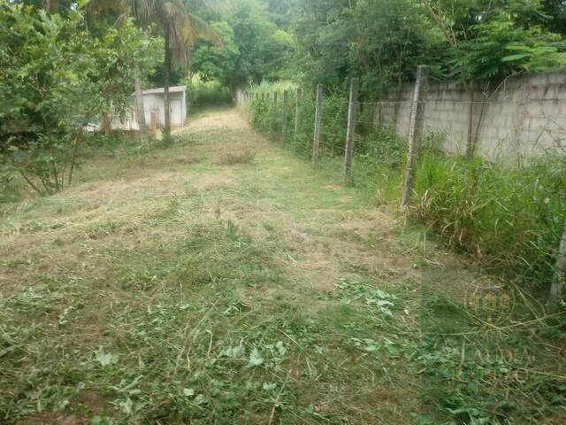 Área para Venda em Rio das Ostras - 4